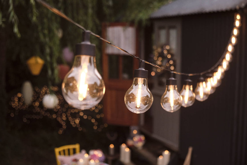 Save Energy This Summer With Solar Lighting