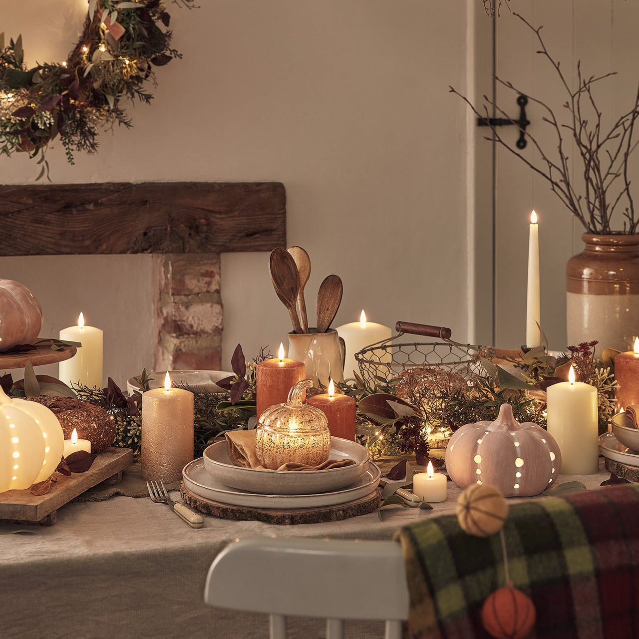 Autumn-Dining-Table-Display_9.jpg
