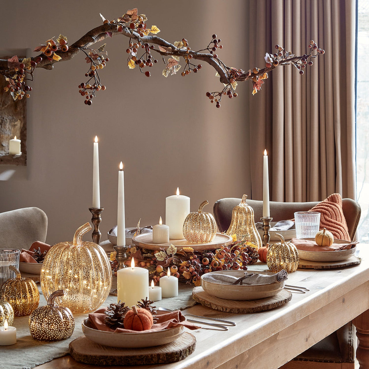 1.5m Berry Autumn Garland