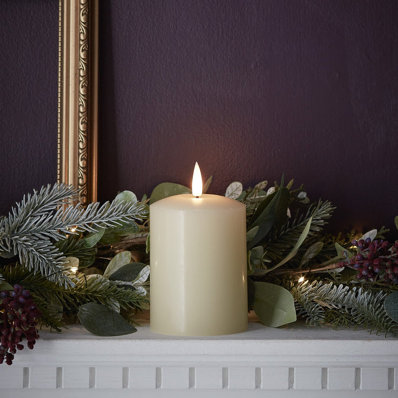 CA19009_TruGlow_-LED-Pillar-Candle-10cm_3855455a-1b9f-4e50-bb1b-7f5e83c65d0f.jpg