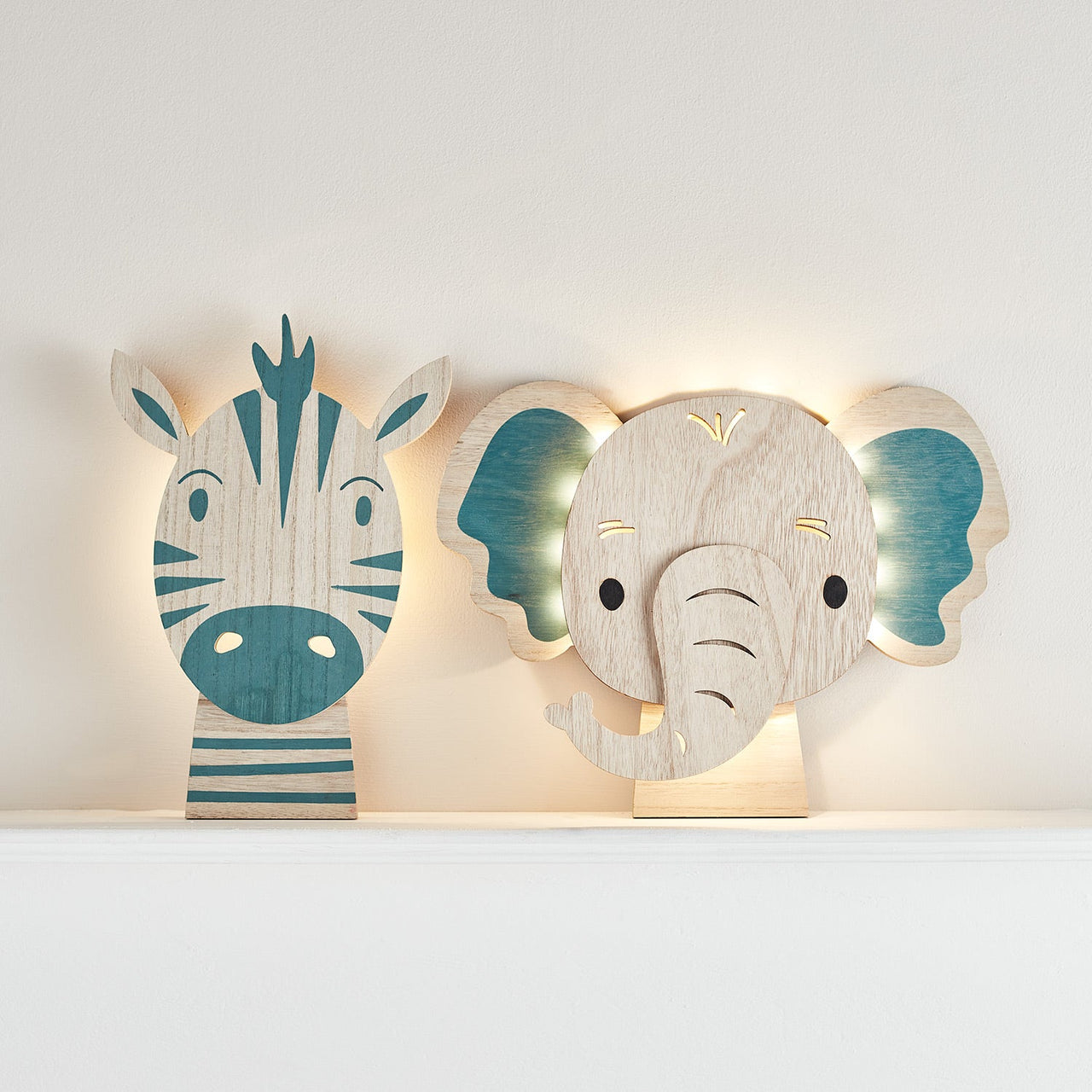 D-LL2201920_Zebra-_-Elephant-Children_s-Wall-Light-Duo_3.jpg
