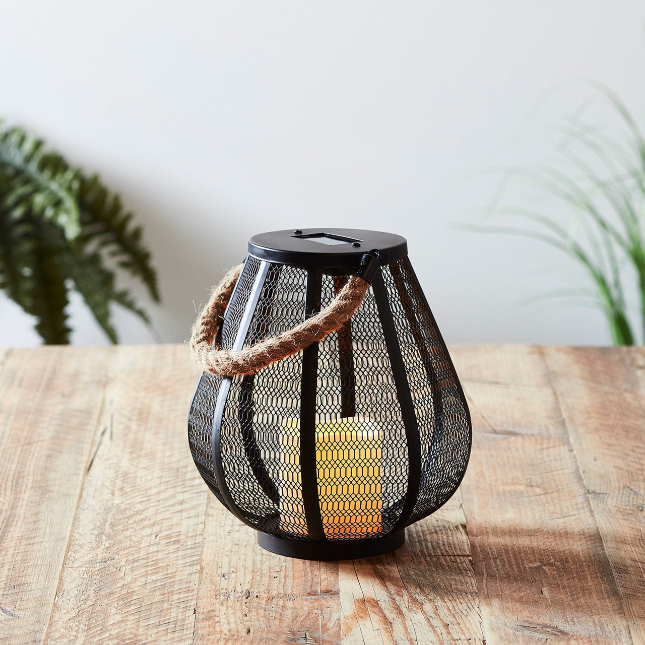 D-SL190034_Regular-Mesh-LED-Solar-Lantern.jpg