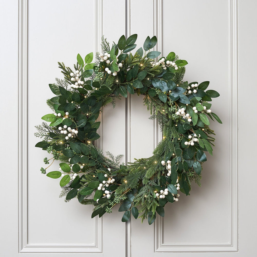 66cm Oversized White Berry Christmas Wreath Micro Light Bundle