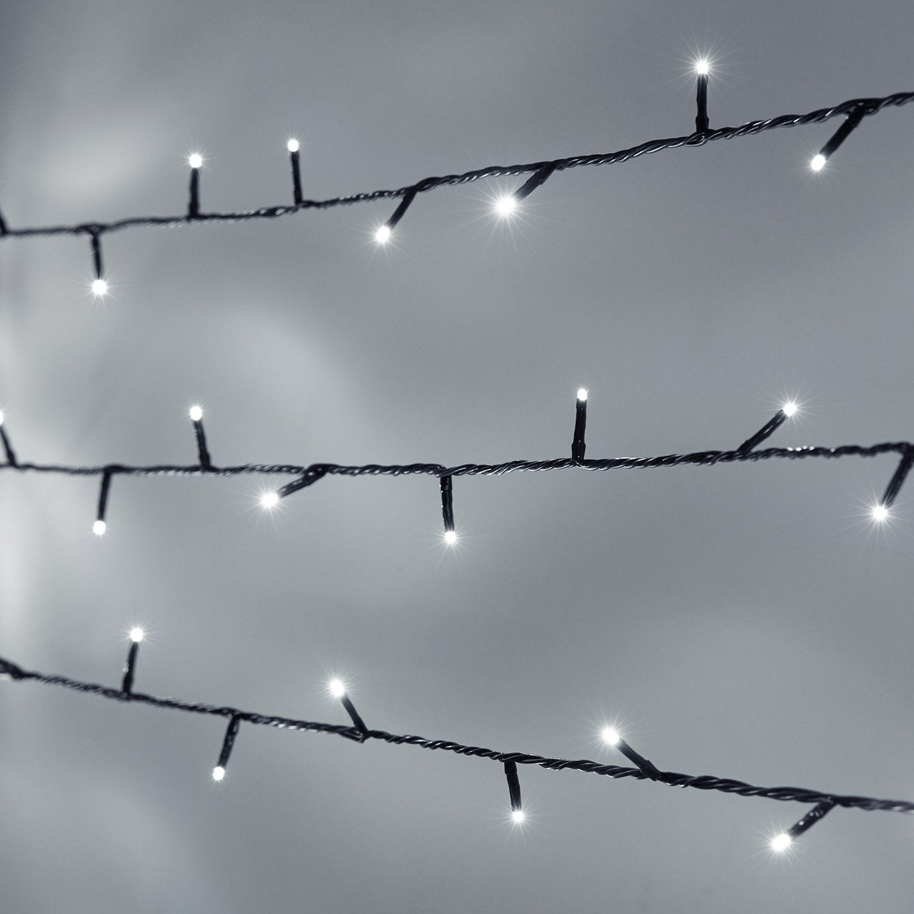 EL100WG_Basic-range-white-fairy-lights-string_P1_1c109b7f-d655-41cc-88af-8982acb0fa8e.jpg