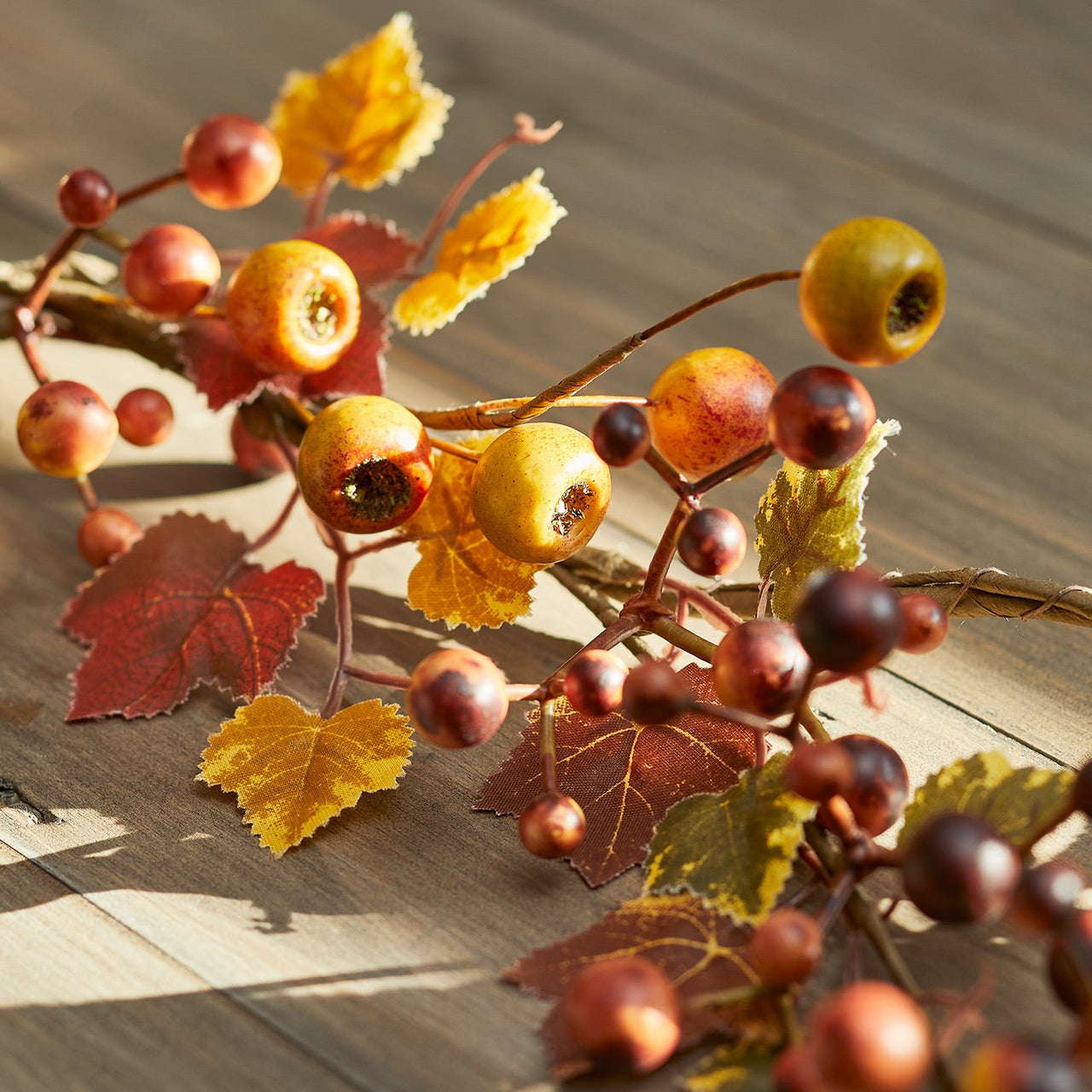 1.5m Berry Autumn Garland