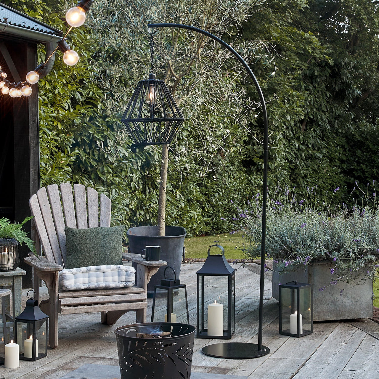 Garden-Decking-Lighting-Garden-Lanterns-Outdoor-Candles_4.jpg