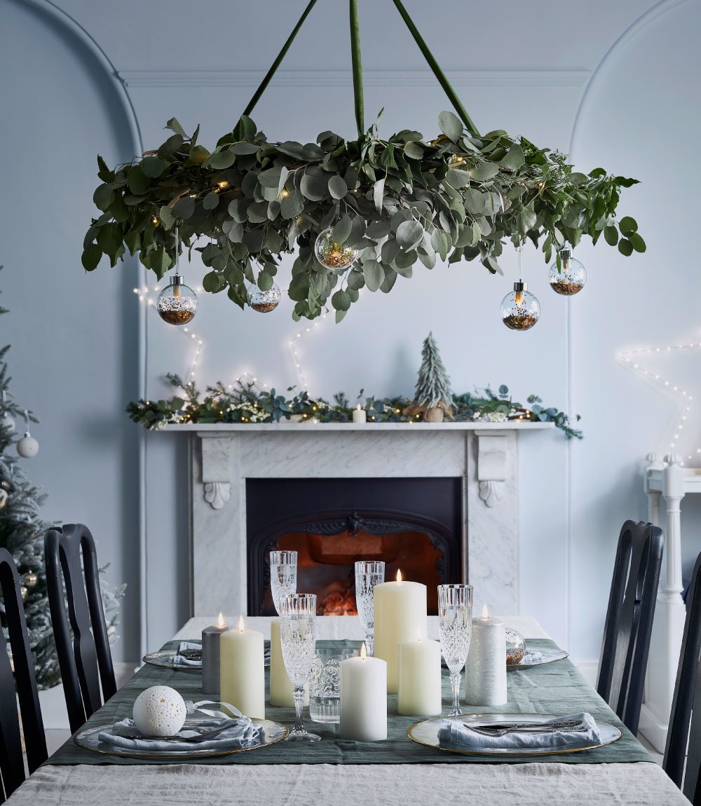 Jul20_Featured_HomeOfChristmas_Int_Desktop_2_b6e9218a-6c4b-45a4-b6b4-67db65e0200b.jpg