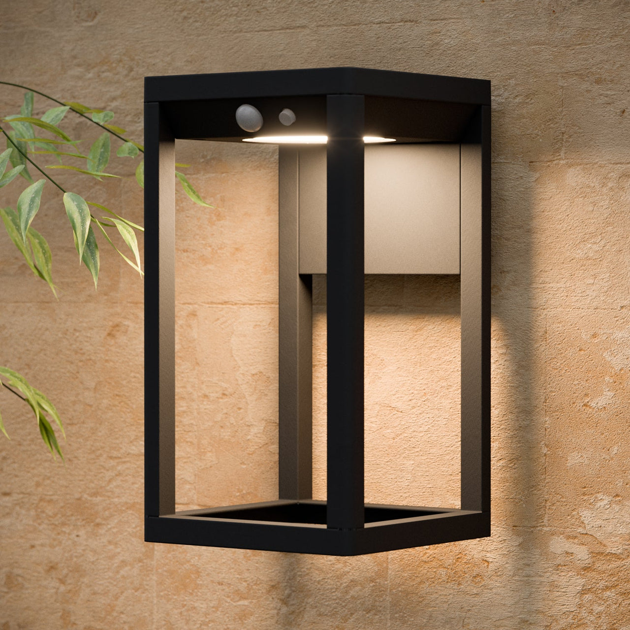 Kingsbridge Solar Wall Light