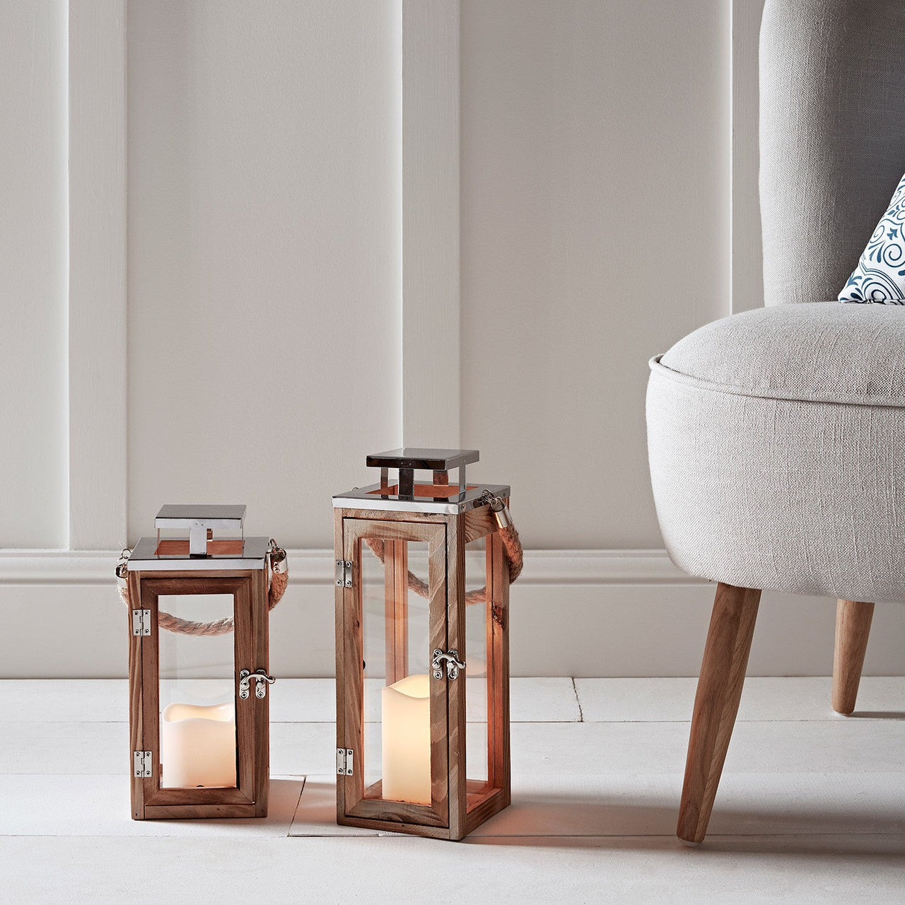 LA15101_Wooden-Rope-Candle-Lanterns-Home-Living-Room-Duo_P2.jpg