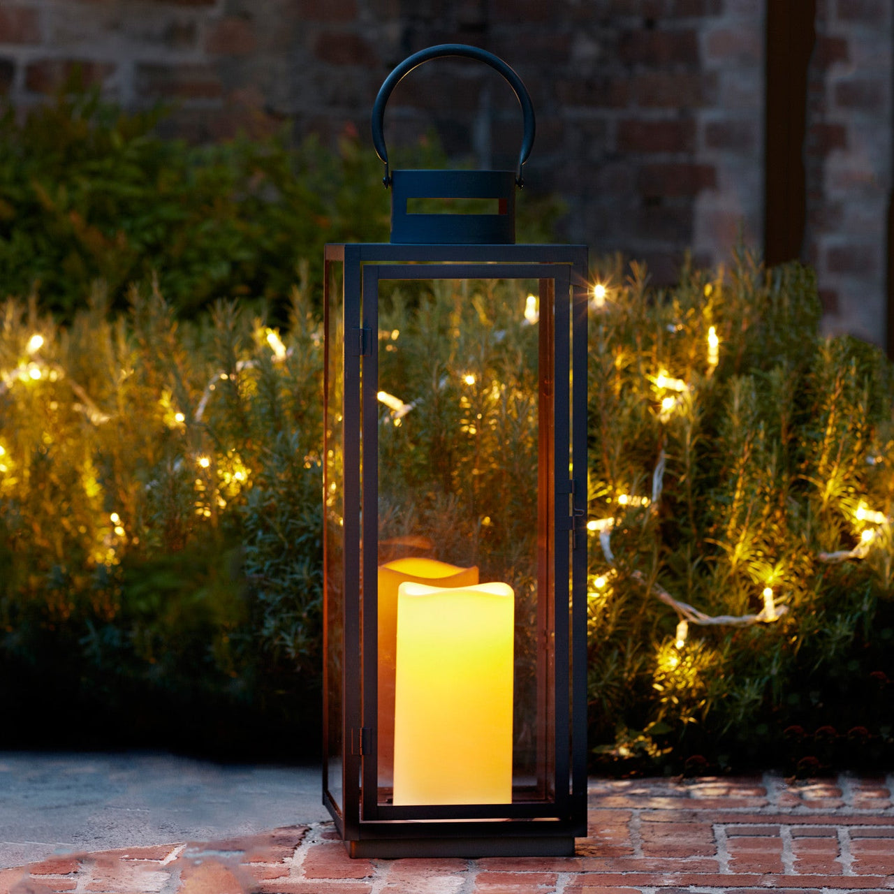 LA17001_Malvern-Tall-Black-Outdoor-LED-Candle-Lantern-Close-Shot_P1.jpg