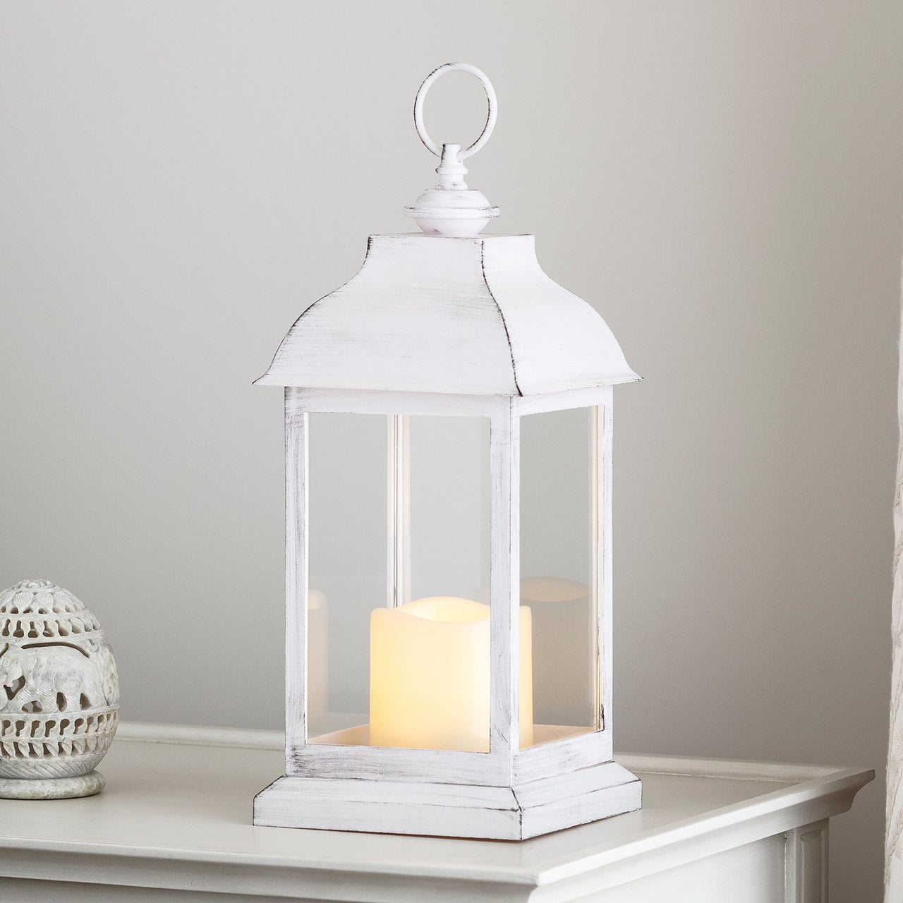 LA18003_Traditional-White-Indoor-Lantern-Close_P1.jpg