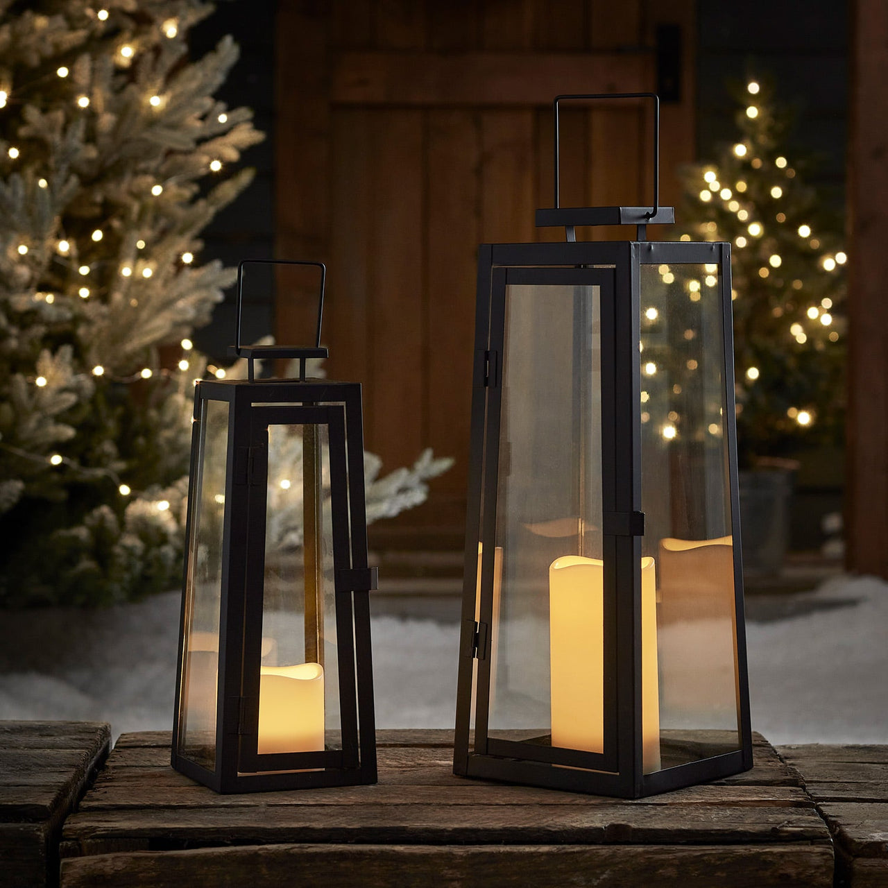LA18012_Outdoor-Black-Battery-LED-Candle-Lantern-Christmas-Both-Outdoor.jpg