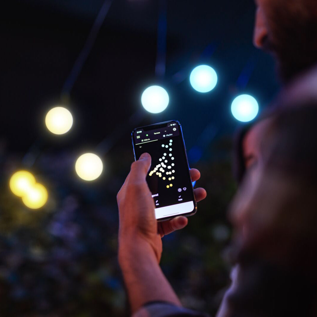 LED-Twinkly-Smart-App-Controlled-Festoon-Lights-Amber-_-White-Close.jpg