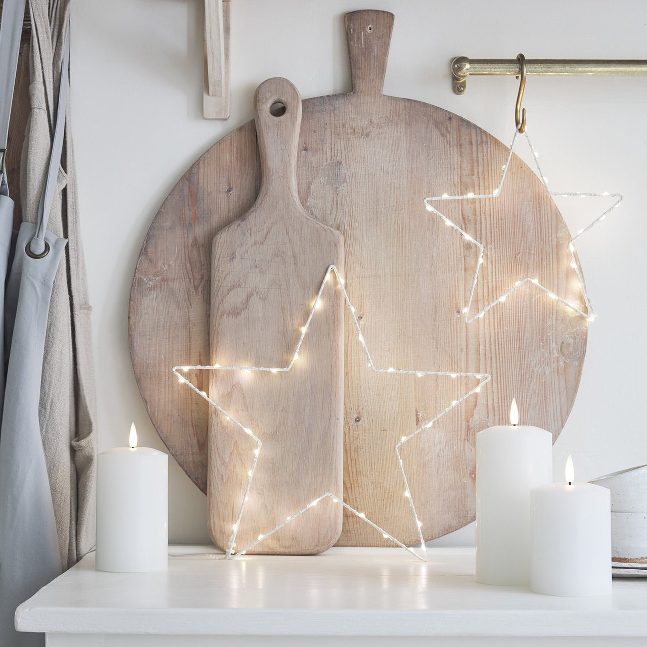LL16003_Osby-Window-Star-Light-Kitchen-Candles.jpg