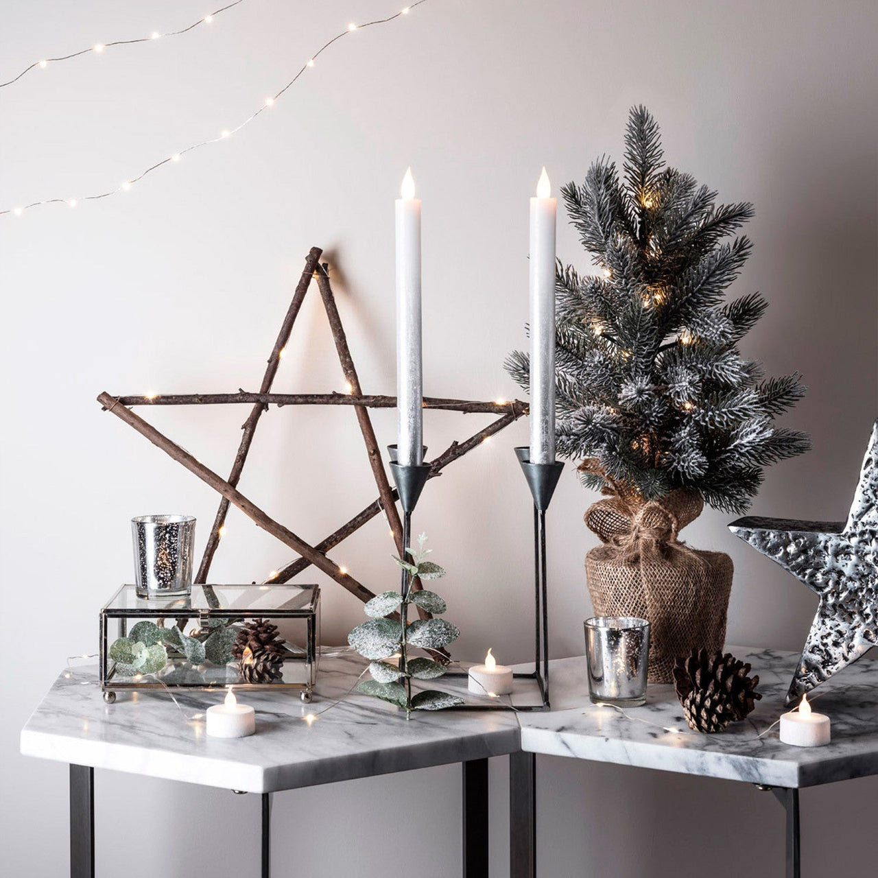 LL17027_Mini-Montreal-Pre-Lit-Frosted-Christmas-Tree-Table_P3.jpg