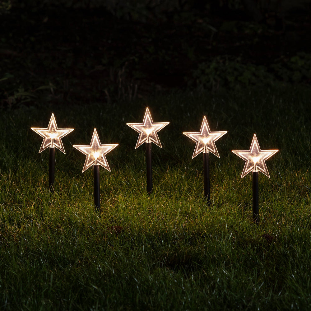 LL19033_Acrylic-Star-Stake-Lights-Christmas-Garden-Close_P1.jpg