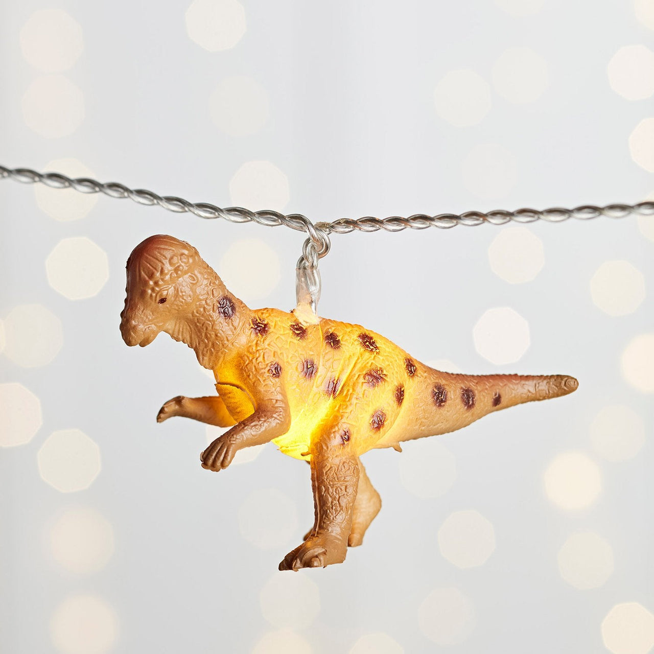 LL20003_12-LED-Plastic-Dinosaur-String-Lights-On-Close-1_2000x2000_c9fa202a-5844-4d52-a1d0-e4c83a5ad404.jpg
