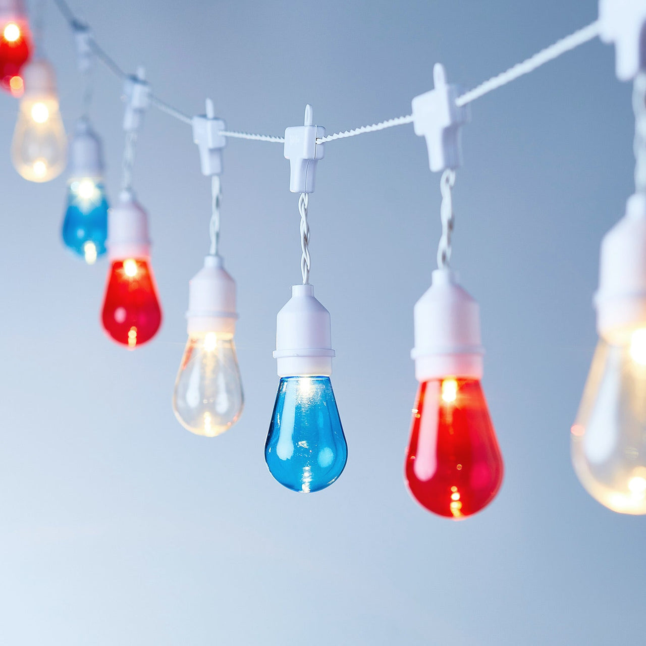 15 Red, White & Blue Drop Bulb Battery Festoon Lights