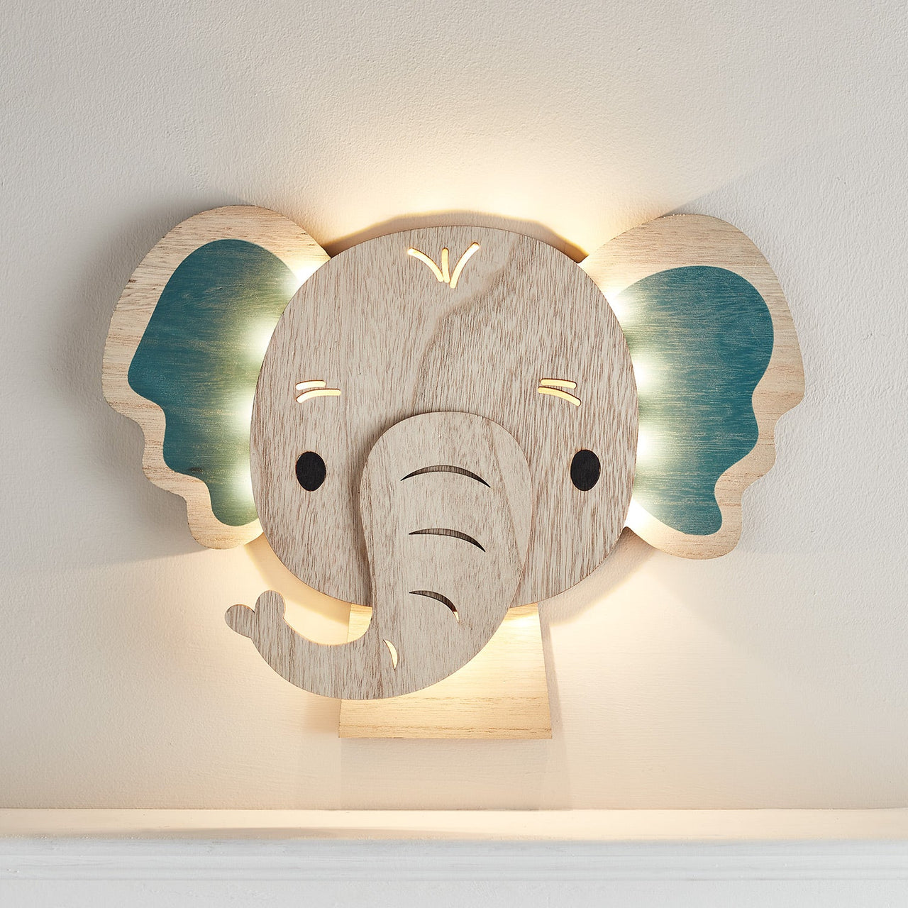 LL22020_Elephant-Children_s-Wall-Light_78ebd7b0-9b87-495c-9962-36c28505dd68.jpg