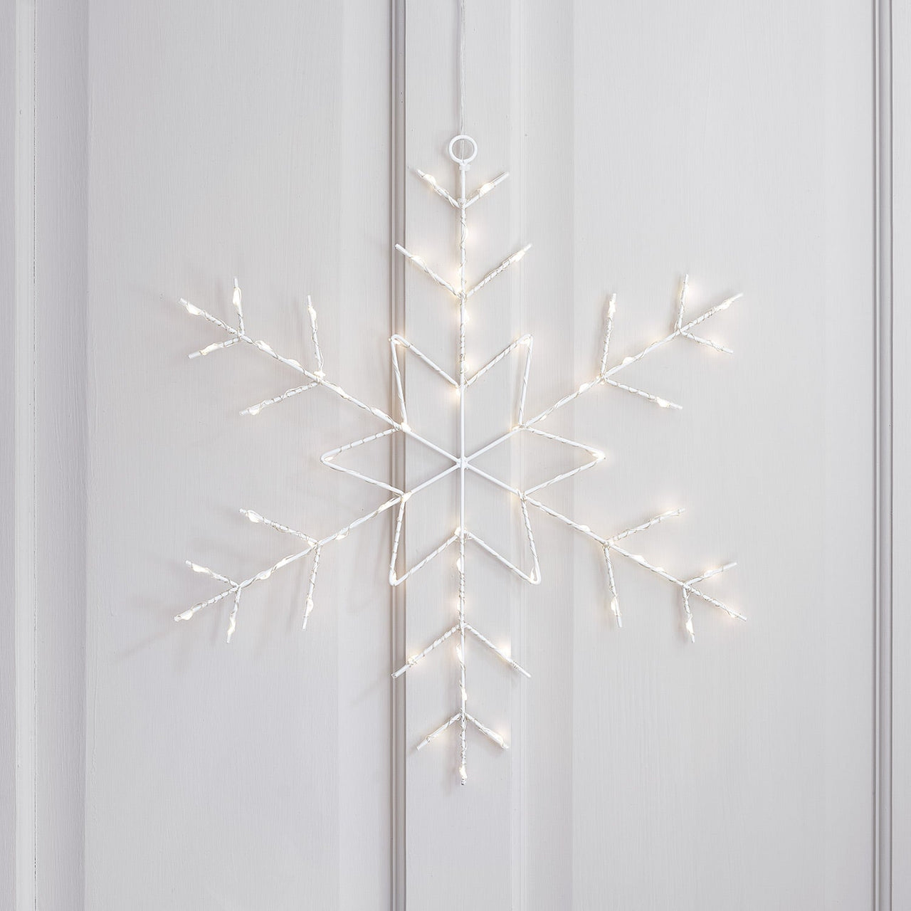 LL22059_Osby-Snowflake-Christmas-Window-Light_1.jpg