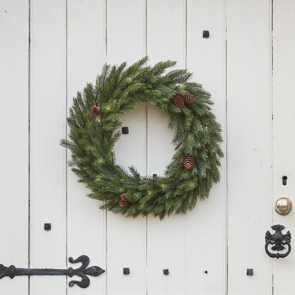 60cm Pre Lit Outdoor Christmas Wreath