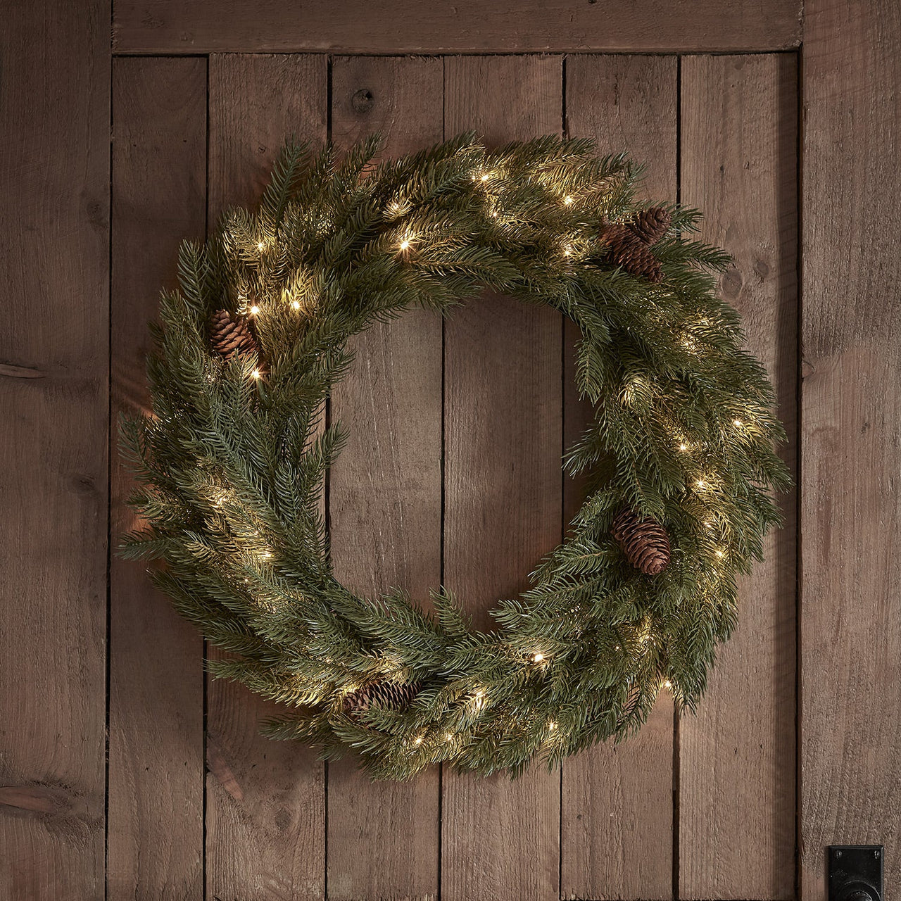 60cm Pre Lit Outdoor Christmas Wreath
