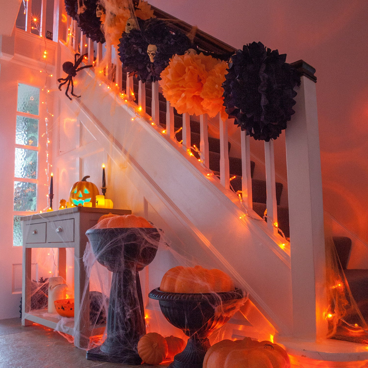 ML100AC_Orange-halloween-amber-fairy-lights-hallway-pumpkins_P6.jpg