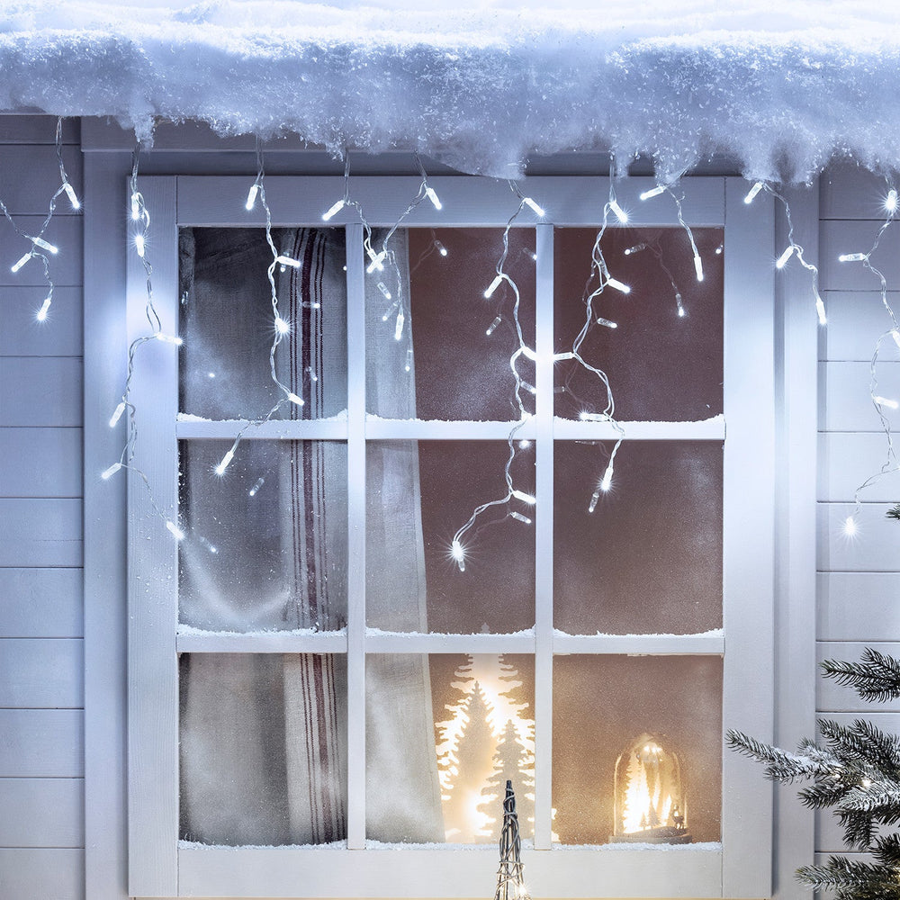 Core Connect 2m 64 White Connectable Icicle Lights Clear Cable