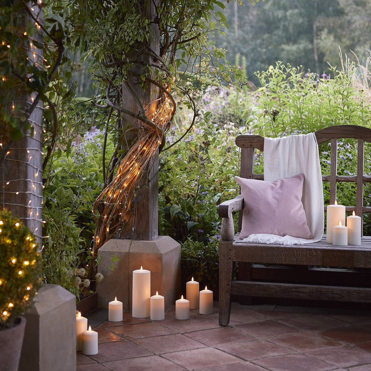 Outdoor-TruGlow-Candles-Courtyard-Bench_2_2000x2000_ecd853f5-7694-4bcd-ab65-82cc03ff1200.jpg