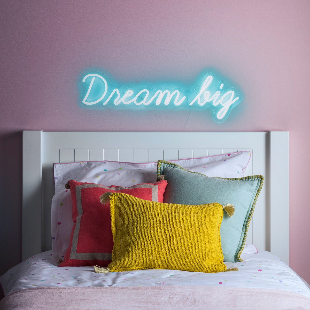 PL18006_Dream-Big-LED-Neon-Sign-Wall-Light-Bedroom_P2.jpg