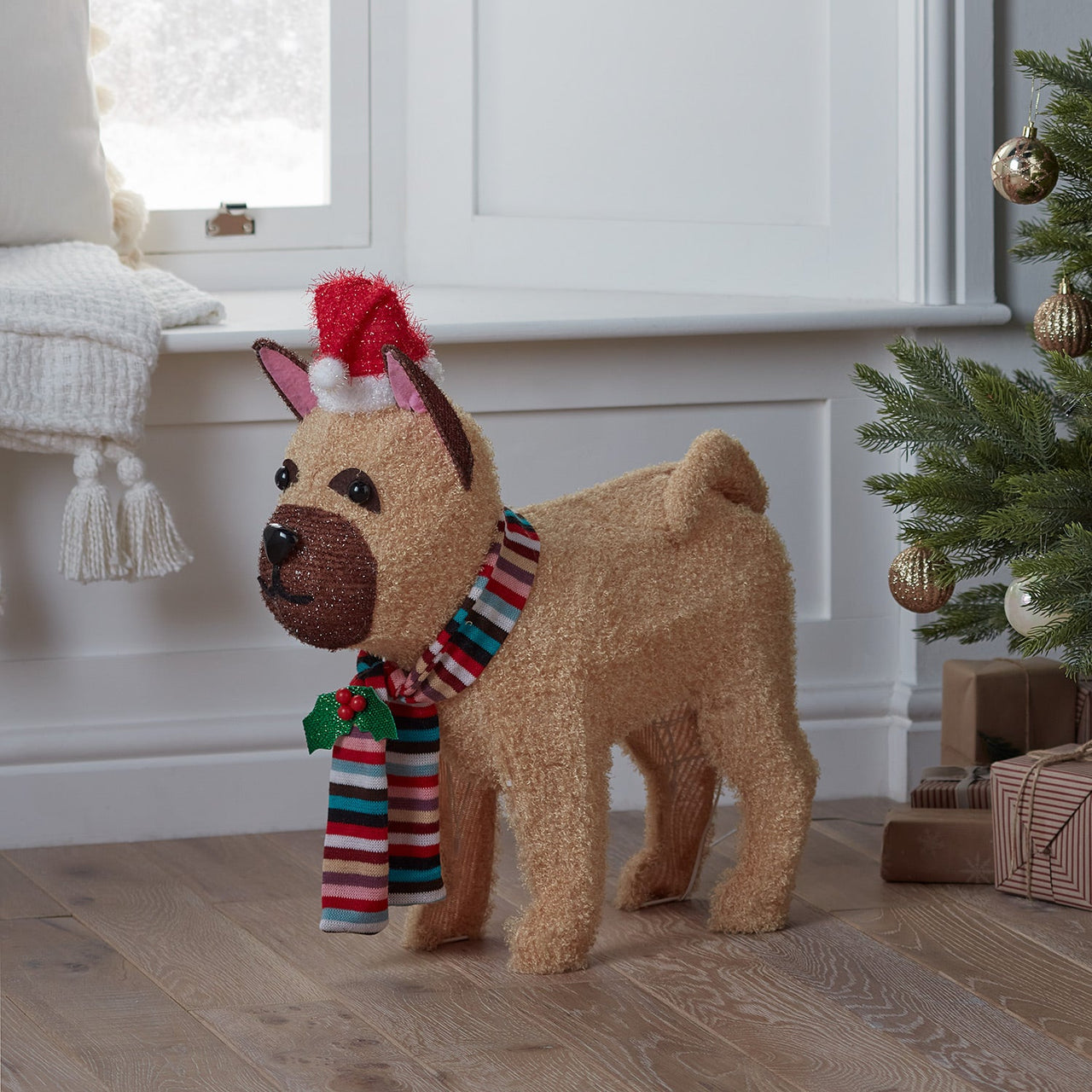 PL22062_French-Bulldog-Christmas-Figure-Indoor-Off.jpg