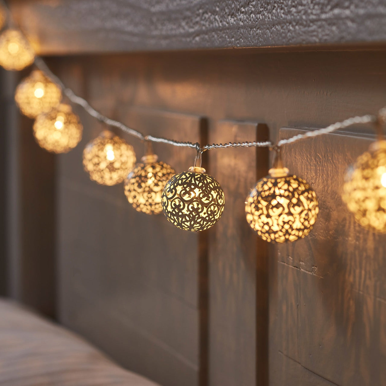 16 White Ball Moroccan Fairy Lights