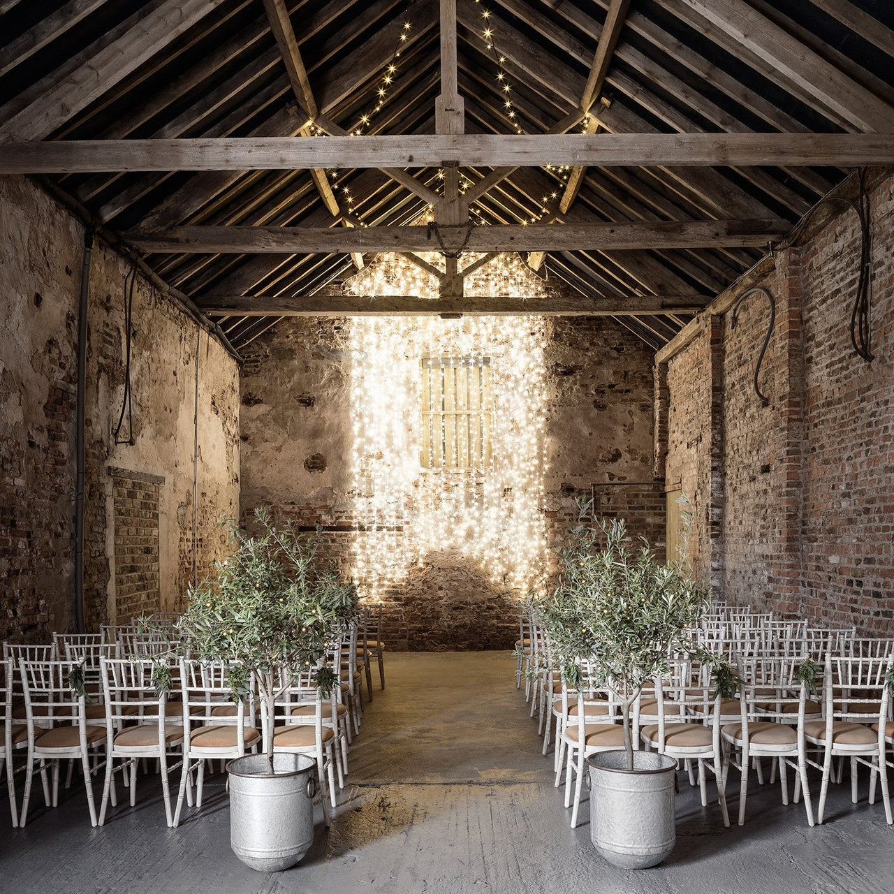 Pro Connect 110m 1100 Traditional Warm White Connectable String Lights Black Cable