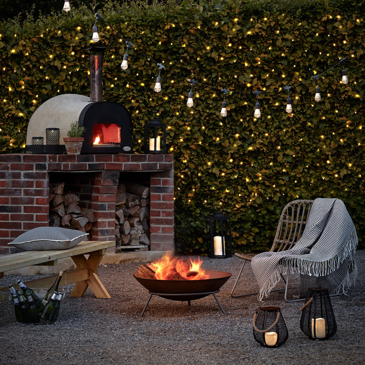 15 Drop Bulb Solar Festoon Lights