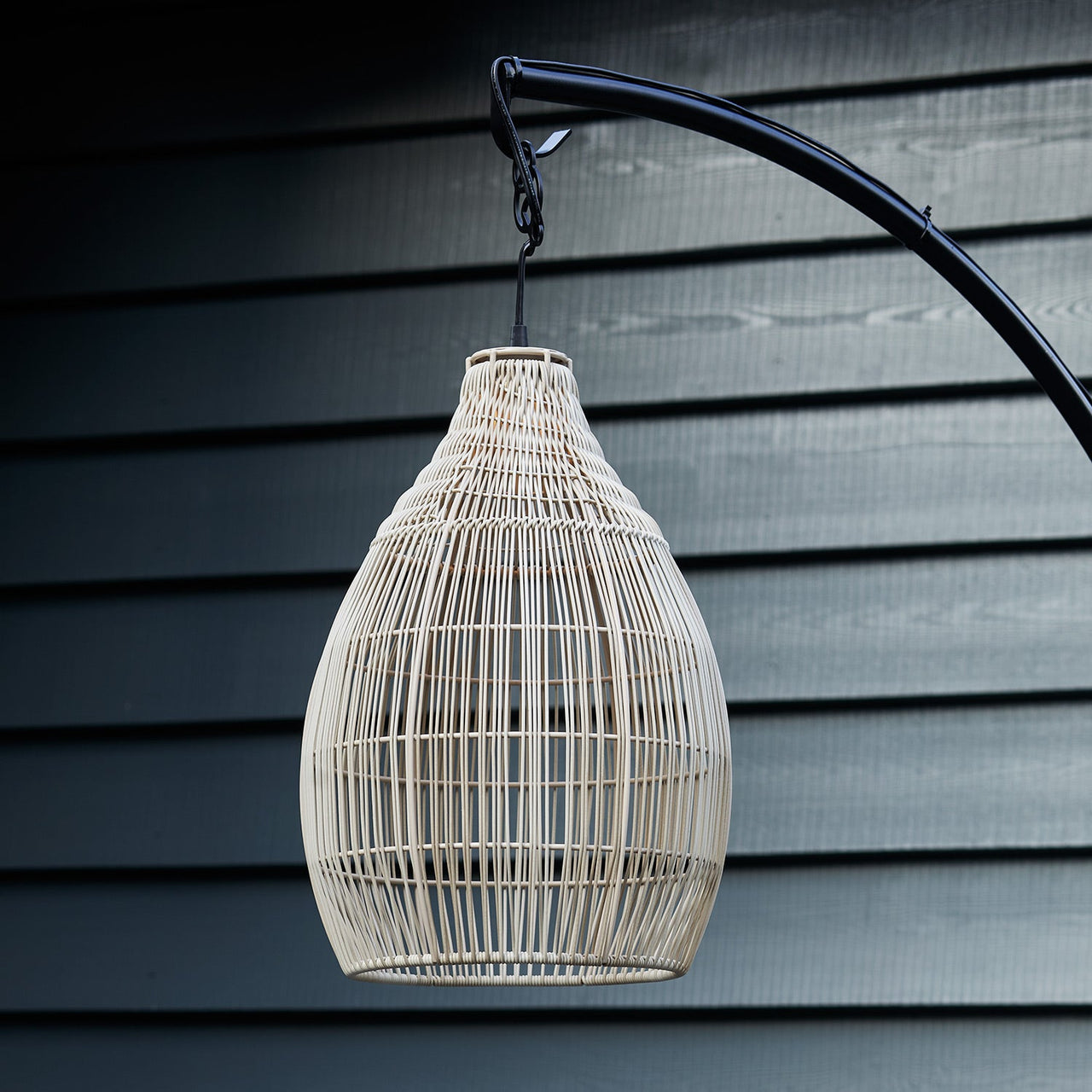 Rattan Solar Outdoor Pendant Light