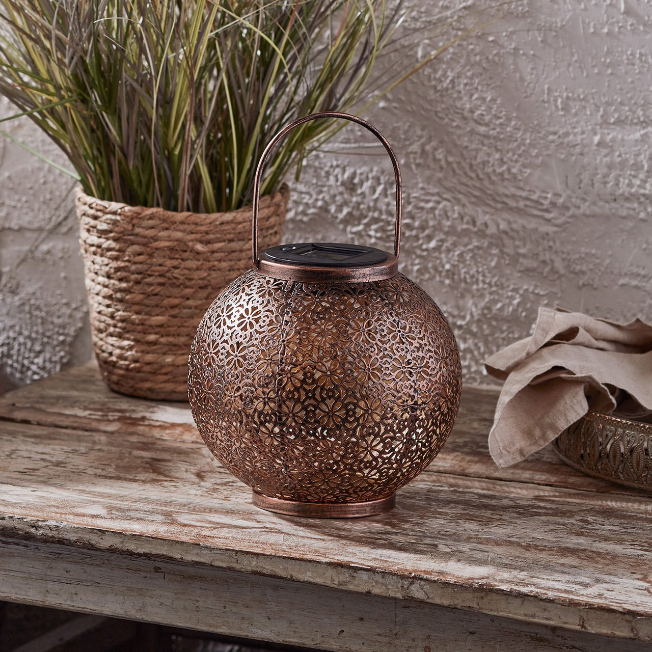 Flower Pattern Moroccan Solar Lantern