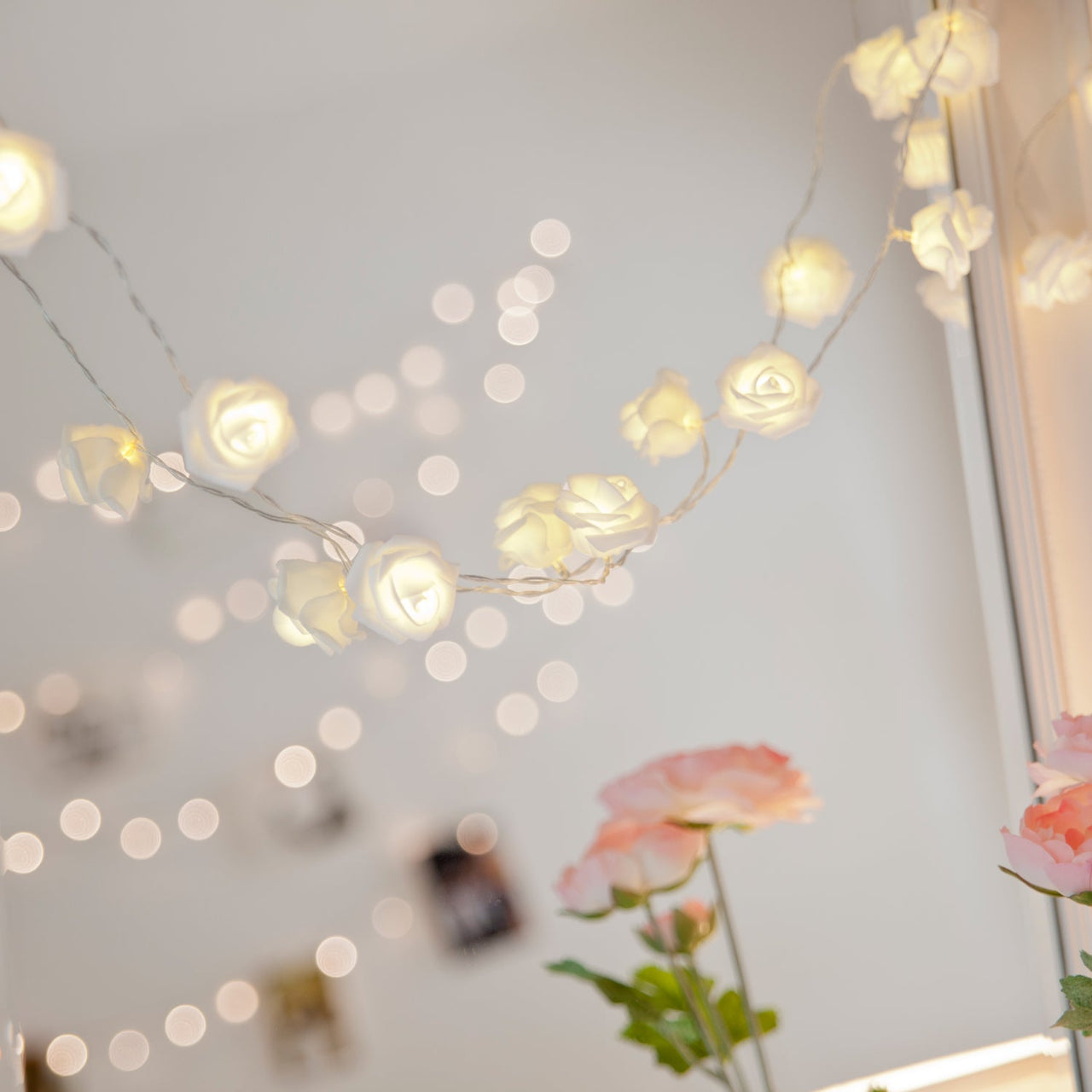 SLF-30-ROSE_Pretty-Warm-White-Rose-Fairy-Lights-For-Weddings_P3.jpg
