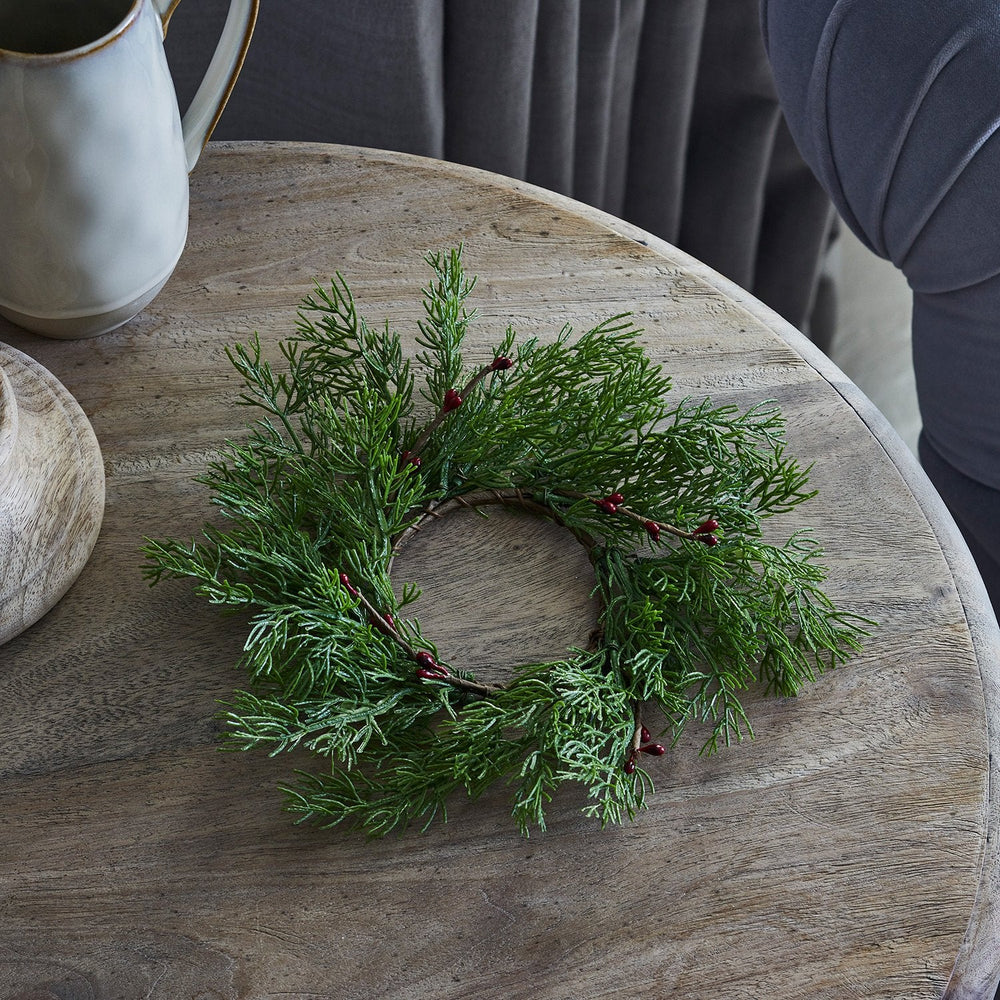 WR2009_Red-Berry-Christmas-Wreath-Candle-Ring-Indoor-Table_dd1f00ef-3e44-4e2c-a0bb-66eabb41c3c3.jpg