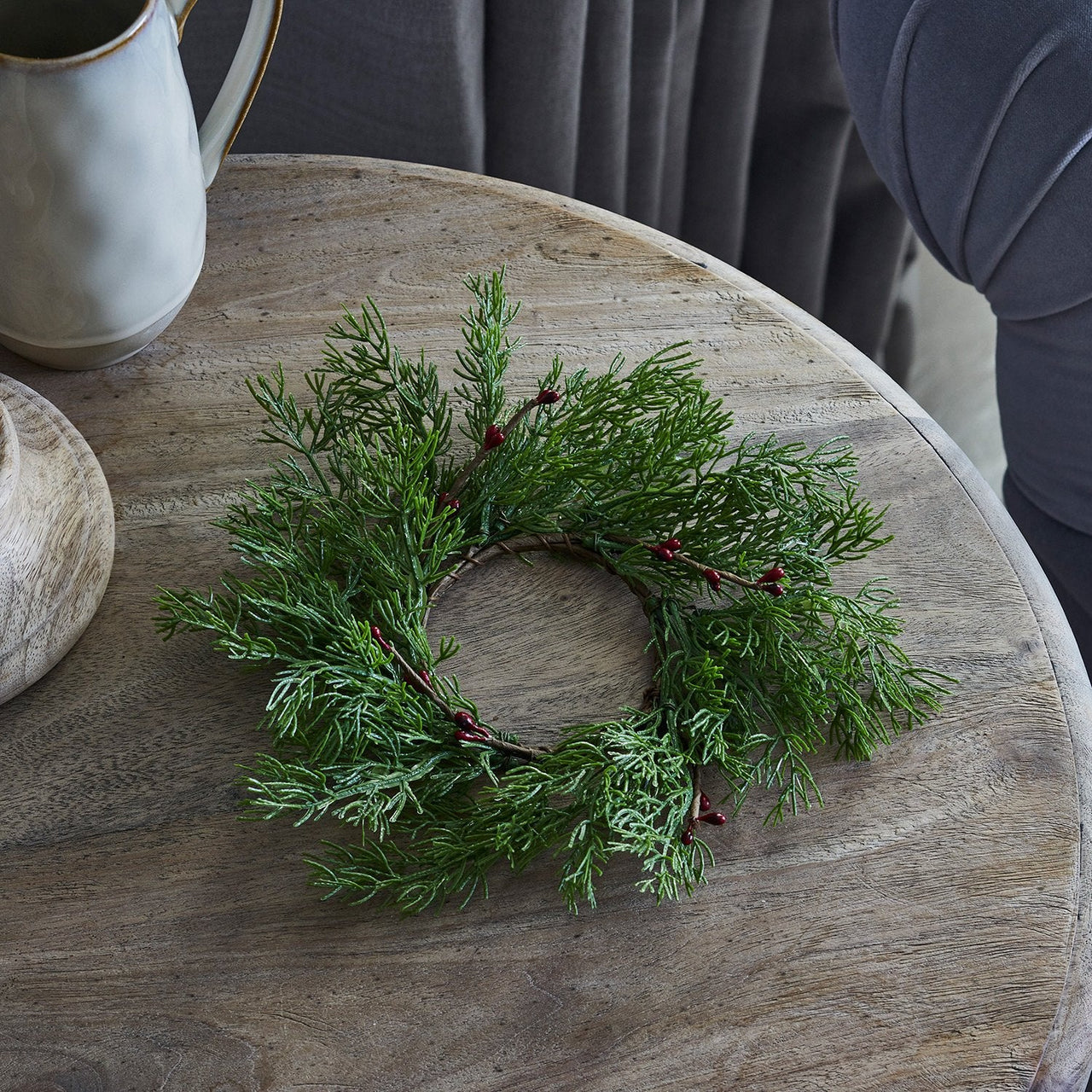 WR2009_Red-Berry-Christmas-Wreath-Candle-Ring-Indoor-Table_dd1f00ef-3e44-4e2c-a0bb-66eabb41c3c3.jpg