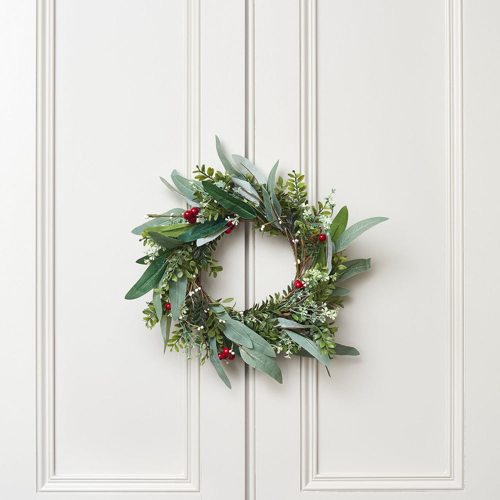 35cm Red Berry Christmas Wreath With Bow