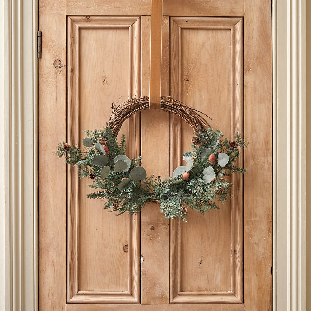 45cm Acorn Half Christmas Wreath
