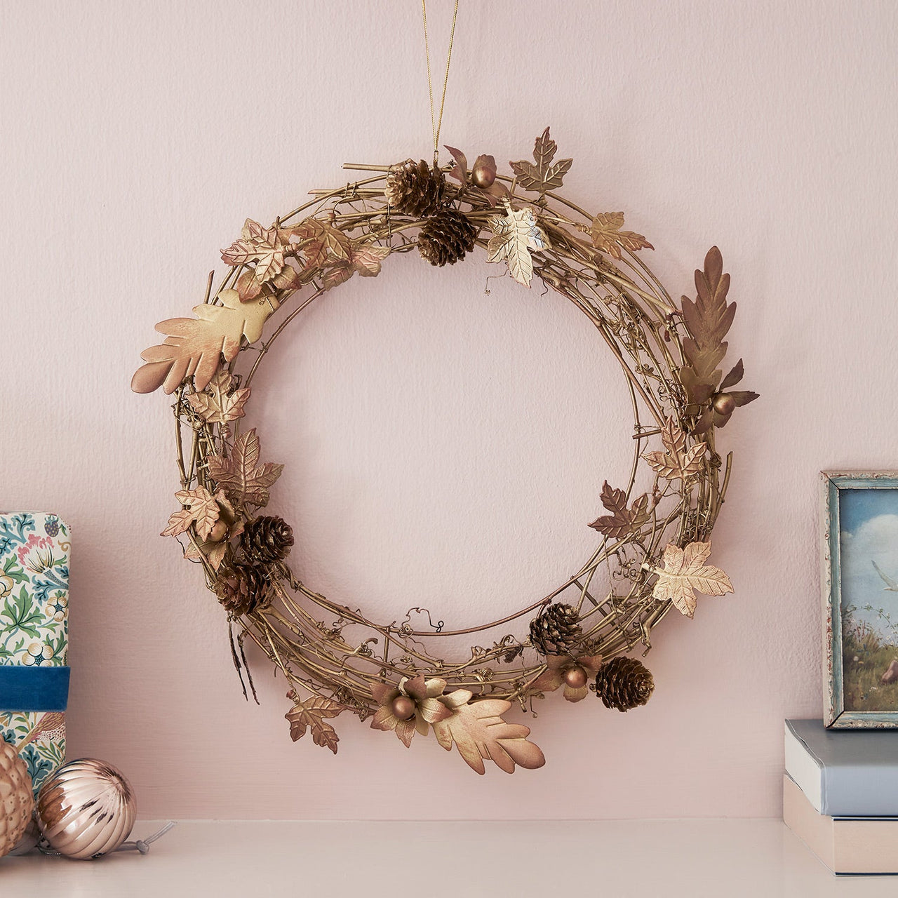33cm Gold Leaf Christmas Wreath