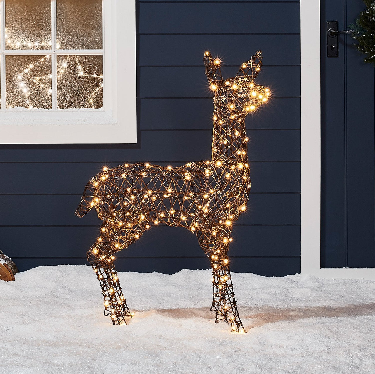 XX1903_Rattan-Doe-Reindeer-Christmas-Figure-Outdoor-Cabin.jpg