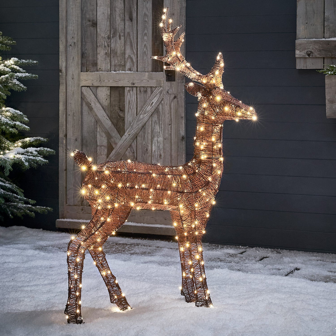XX2106_Brown-Stag-Spun-Cotton-Light-Up-Reindeer_9.jpg