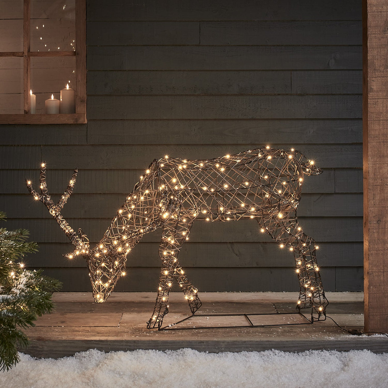 XX2208_Studley-Rattan-Grazing-Stag-Light-Up-Reindeer-Cabin.jpg